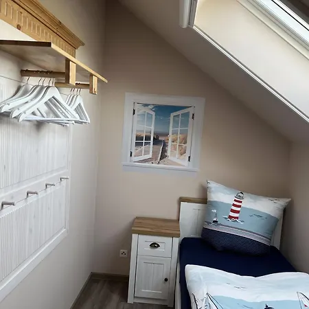 Di - Mit Sauna 度假居 Mucheln