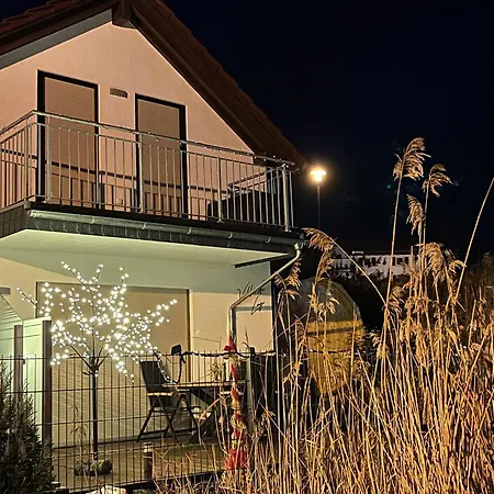 Di - Mit Sauna 度假居 Mucheln