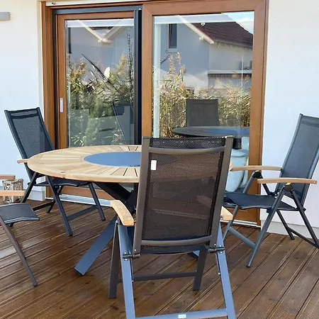 Di - Mit Sauna Mucheln