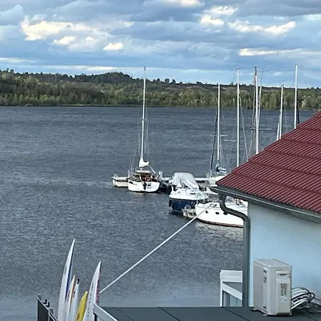 Di - Mit Sauna Mucheln