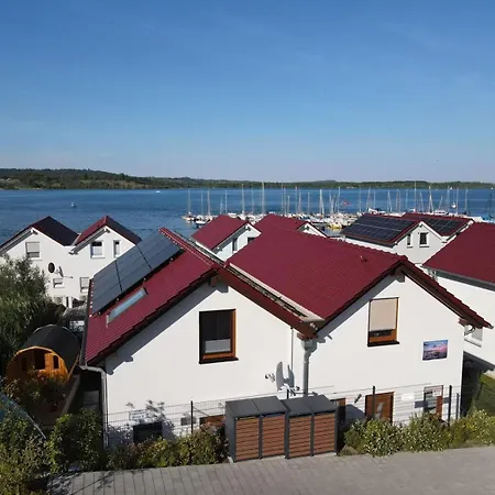 Di - Mit Sauna 度假居 *