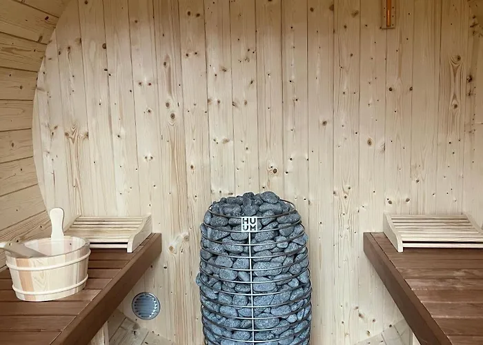 Di - Mit Sauna * Mücheln